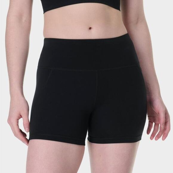 Sweaty Betty Women's Power 6" Biker Shorts in Black - Picture 1 of 10